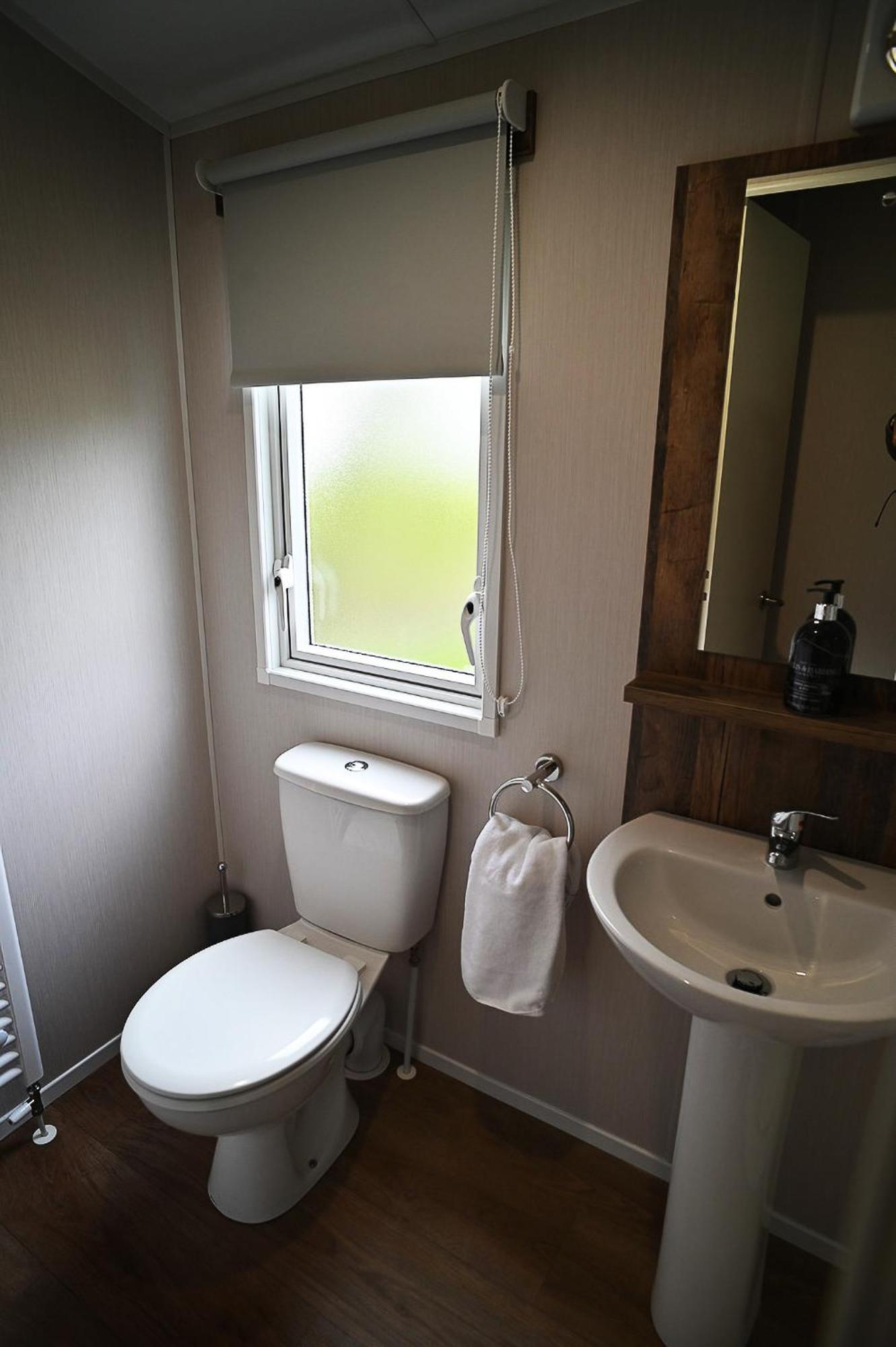Hobbit - Holiday Lodge Longridge Extérieur photo